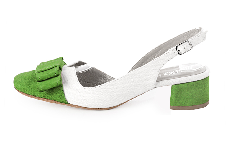 French elegance and refinement for these grass green and pure white dress slingback shoes, with a knot, 
                available in many subtle leather and colour combinations. The pretty French spirit of this beautiful pump will accompany your steps nicely and comfortably.
To be personalized or not, with your materials and colors.  
                Matching clutches for parties, ceremonies and weddings.   
                You can customize these shoes to perfectly match your tastes or needs, and have a unique model.  
                Choice of leathers, colours, knots and heels. 
                Wide range of materials and shades carefully chosen.  
                Rich collection of flat, low, mid and high heels.  
                Small and large shoe sizes - Florence KOOIJMAN